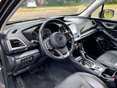 Used 2019 Subaru Forester Limited w/ Popular Package #3 AWD/4WD image 17