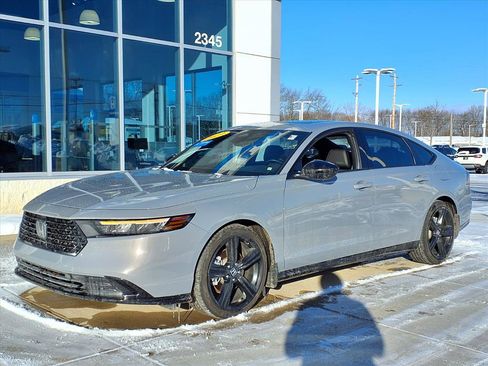 Certified 2023 Honda Accord Sport image 3