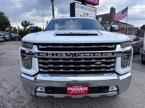 Used 2020 Chevrolet Silverado 2500 LTZ w/ LTZ Plus Package AWD/4WD image 3