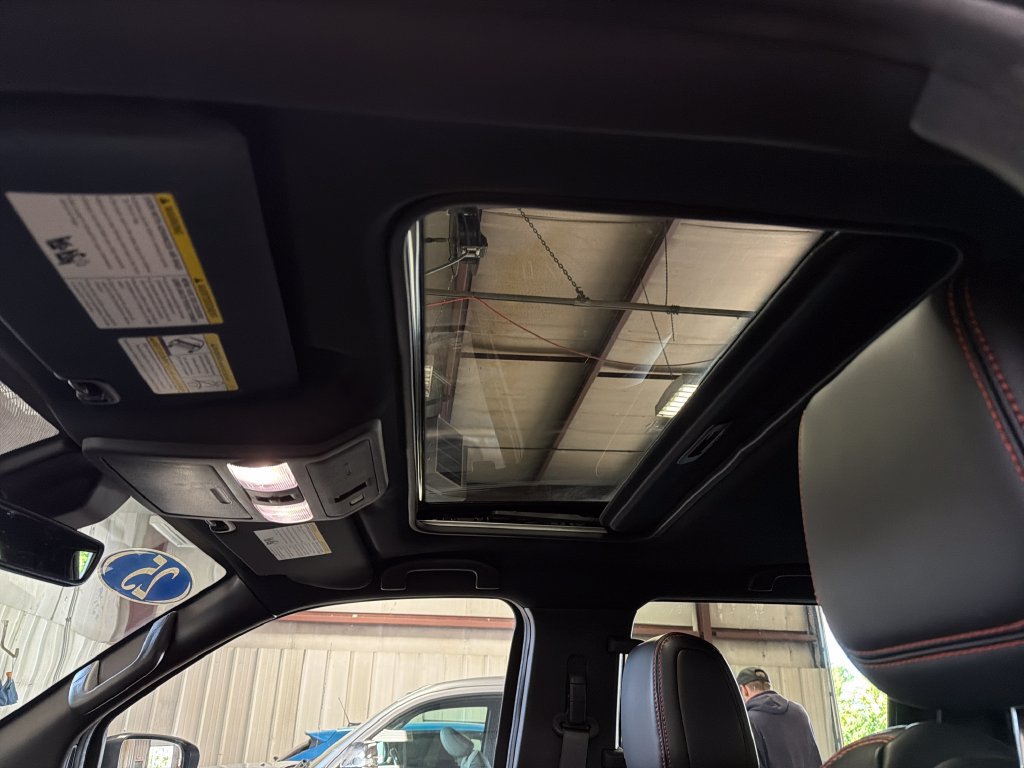 Certified 2025 Nissan Frontier PRO-4X w/ Pro Premium Package AWD/4WD image 19