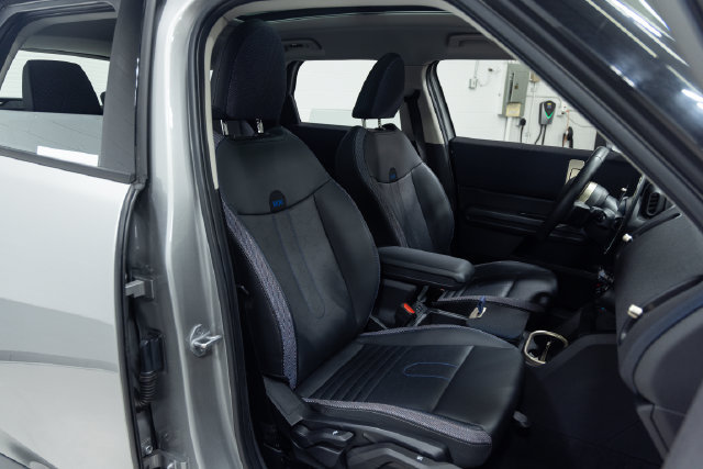 Certified 2025 MINI Cooper Countryman S AWD/4WD image 23