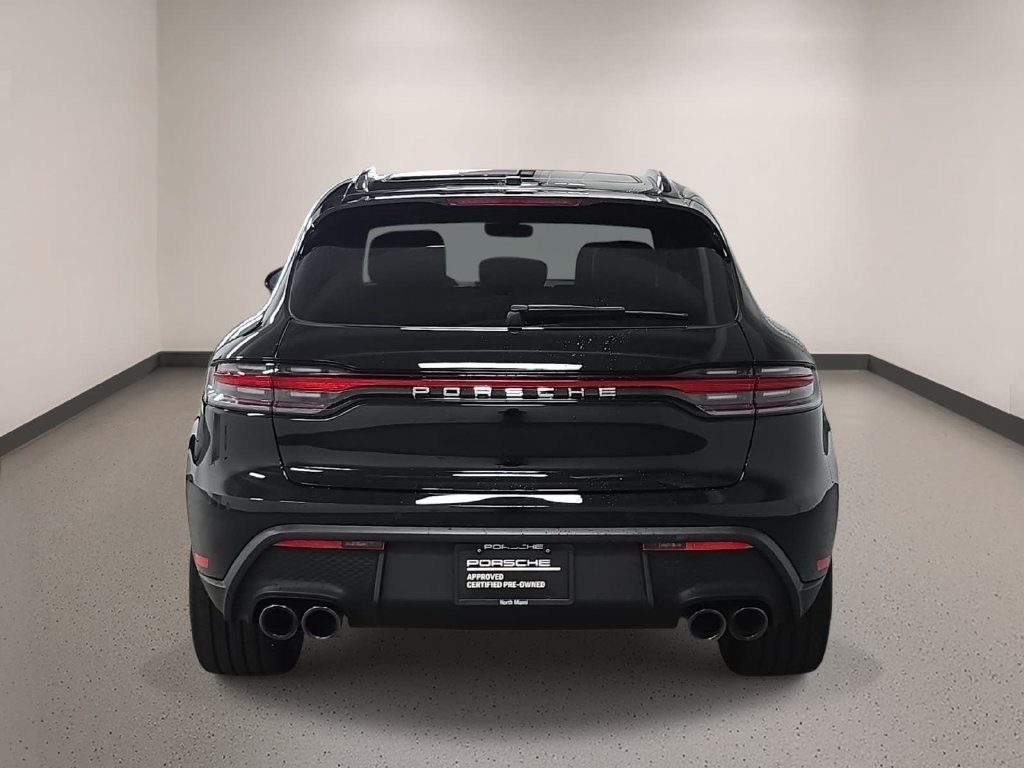 Certified 2026 Porsche Macan AWD/4WD image 6