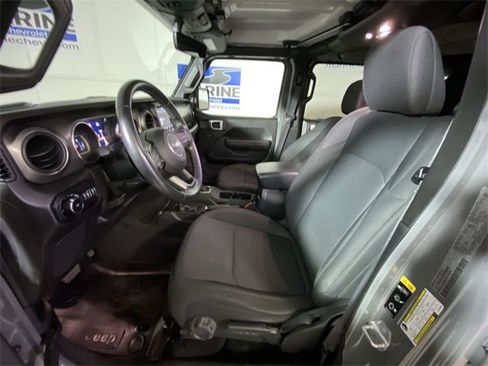 Used 2022 Jeep Wrangler Unlimited Sport w/ Xtreme Recon 35" Tire Package image 24