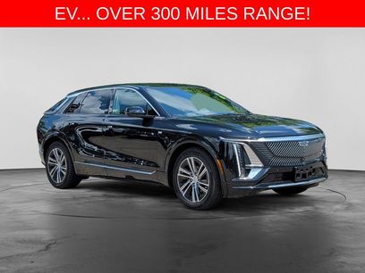 Used 2024 Cadillac Lyriq Luxury w/ LPO, Floor Liner Package