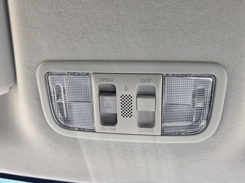 Used 2016 Honda HR-V EX image 35