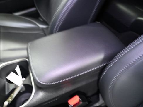 Used 2024 Subaru Outback Limited image 24