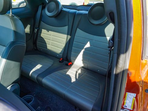 Used 2013 FIAT 500 Turbo w/ Comfort/Convenience Group image 16