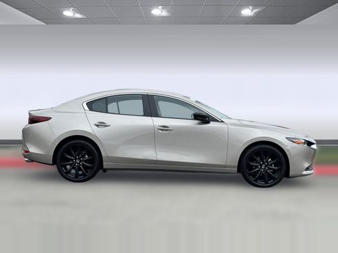 Used 2025 MAZDA MAZDA3 s FWD image 8