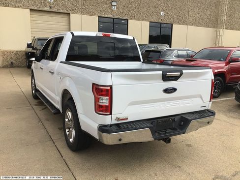 Used 2019 Ford F150 XLT w/ Equipment Group 302A Luxury image 4