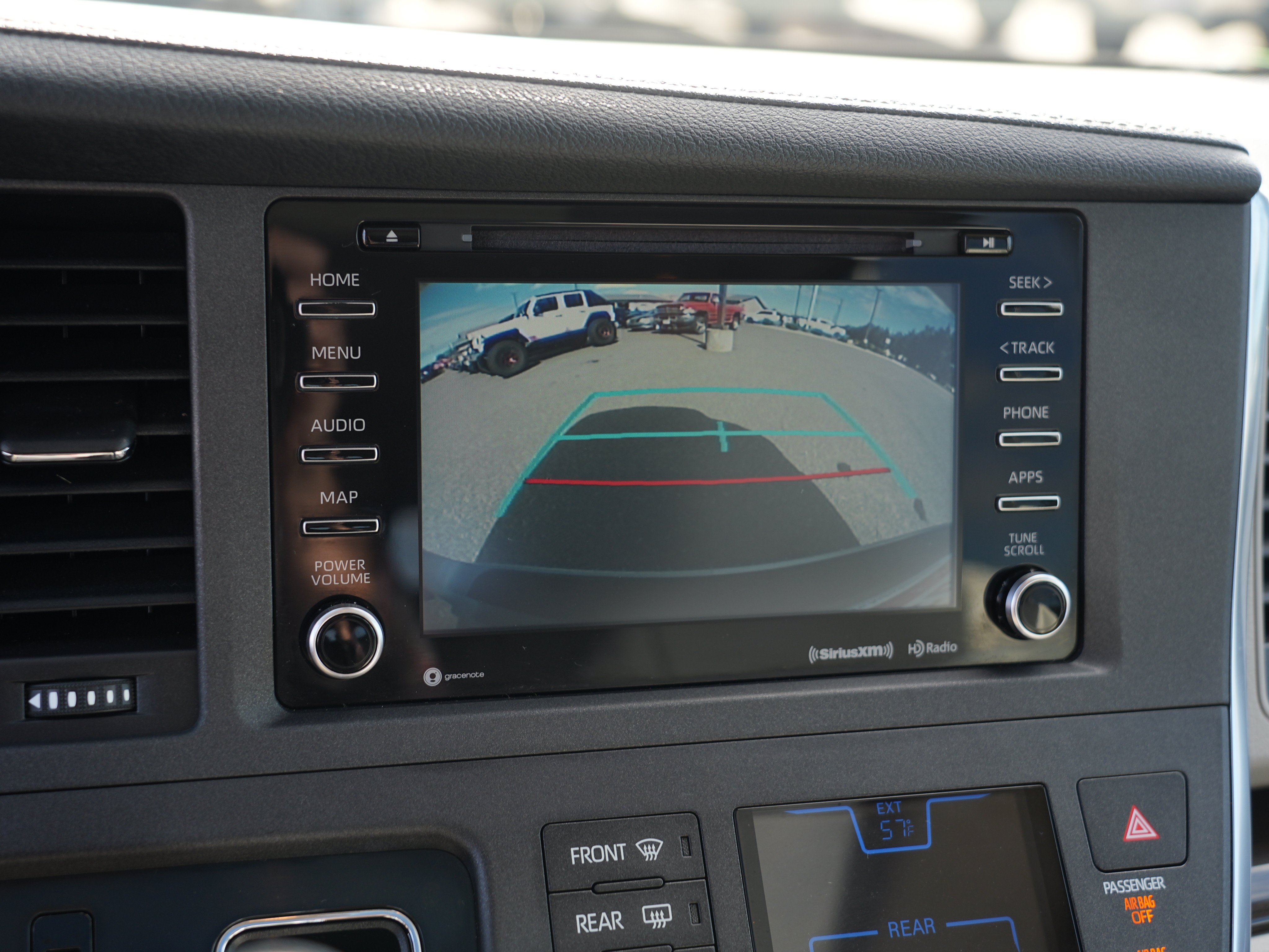 Used 2019 Toyota Sienna XLE Premium w/ Carpet Mat Package AWD/4WD image 27