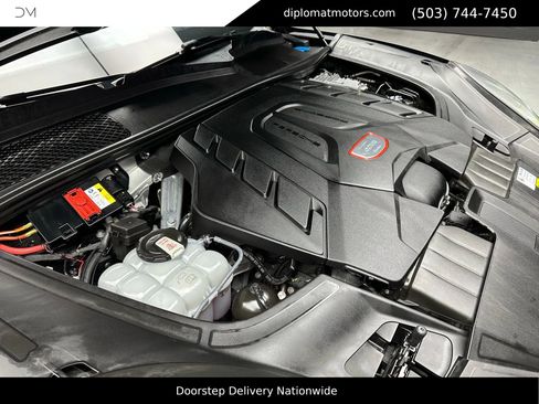 Used 2022 Porsche Cayenne Turbo w/ Performance Package (PG2) image 52