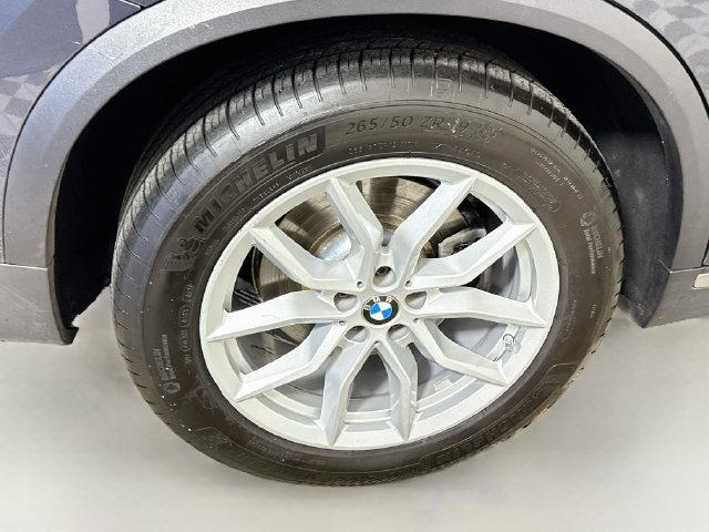 Used 2022 BMW X5 sDrive40i RWD image 32