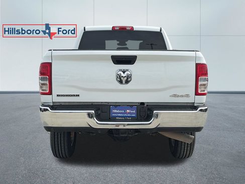 Used 2024 RAM 2500 Big Horn w/ Off Road Package AWD/4WD image 8