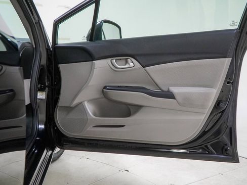 Used 2013 Honda Civic LX image 31
