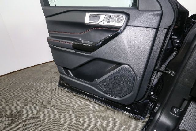 Used 2023 Ford Explorer ST-Line w/ Class IV Trailer Tow Package AWD/4WD image 41