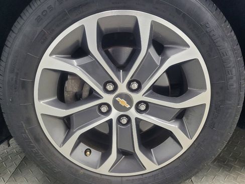 Used 2017 Chevrolet Sonic LT w/ RS Package image 31