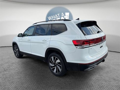 Used 2024 Volkswagen Atlas SE image 6