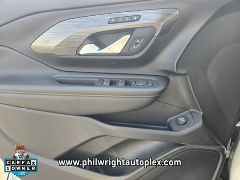 Used 2020 GMC Terrain SLT w/ Preferred Package image 28