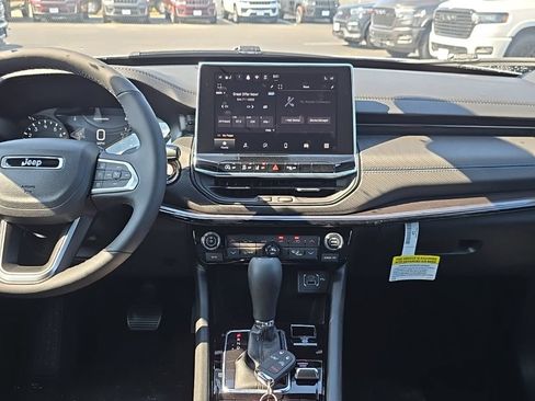 New 2026 Jeep Compass Limited AWD/4WD image 15