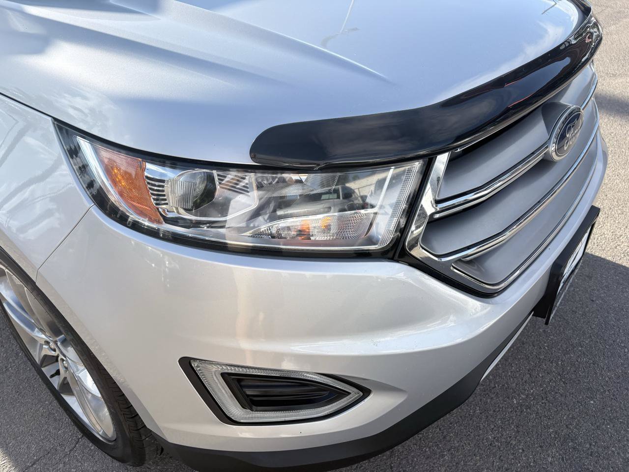 Used 2016 Ford Edge Titanium w/ Equipment Group 301A AWD/4WD image 16