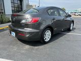 Used 2012 MAZDA MAZDA3 i Grand Touring w/ Tech Pkg image 4