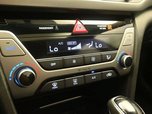 Used 2018 Hyundai Elantra Value Edition FWD image 32