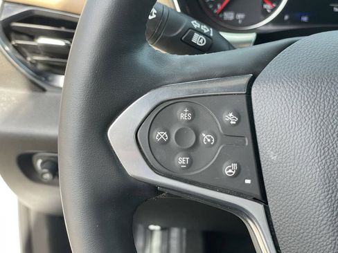 Certified 2023 Chevrolet Traverse Premier image 31