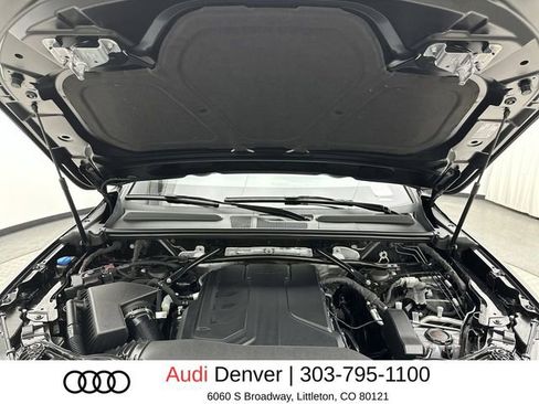 Used 2025 Audi Q5 Premium w/ Convenience Package AWD/4WD image 25