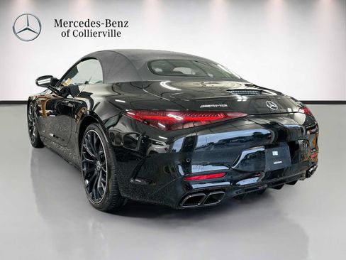 Used 2022 Mercedes-Benz SL 55 AMG 4MATIC w/ Driver Assistance Package image 7