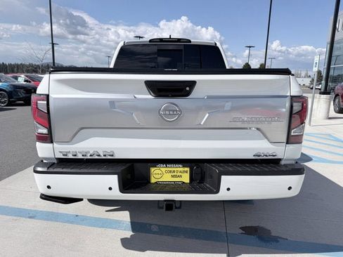 Certified 2023 Nissan Titan Platinum Reserve w/ Moonroof Package AWD/4WD image 8