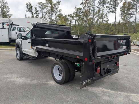 New 2024 Ford F550 4x4 Regular Cab Super Duty image 6