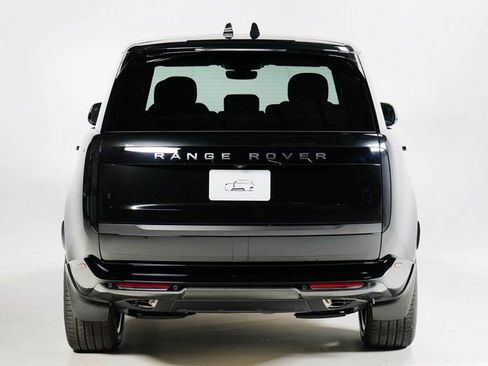 New 2025 Land Rover Range Rover SE image 7