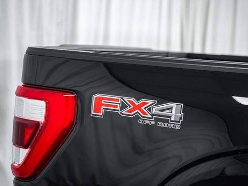 Used 2023 Ford F150 Lariat w/ Equipment Group 502A High image 21