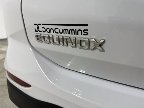 Used 2020 Chevrolet Equinox LS image 25