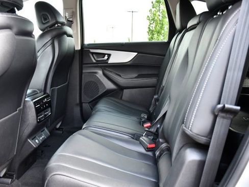 Used 2024 Acura MDX SH-AWD w/ Technology Package image 22