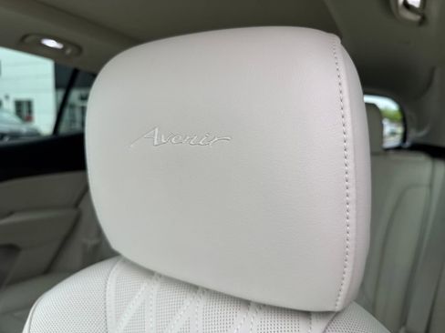 Certified 2023 Buick Envision Avenir AWD/4WD image 14