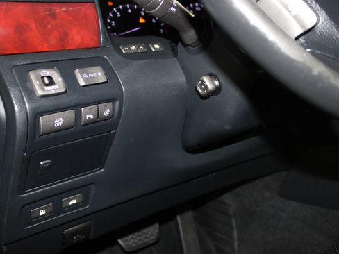 Used 2007 Lexus LS 460 RWD image 24