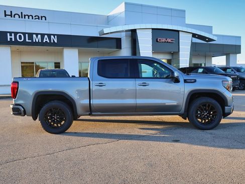 New 2026 GMC Sierra 1500 Elevation image 2