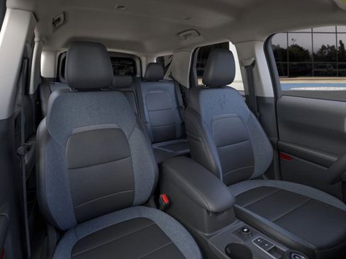 New 2025 Ford Bronco Sport Outer Banks image 10