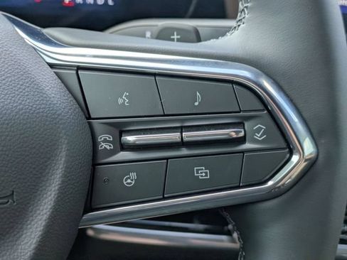 New 2026 Chevrolet Equinox ACTIV w/ Convenience Package III FWD image 15