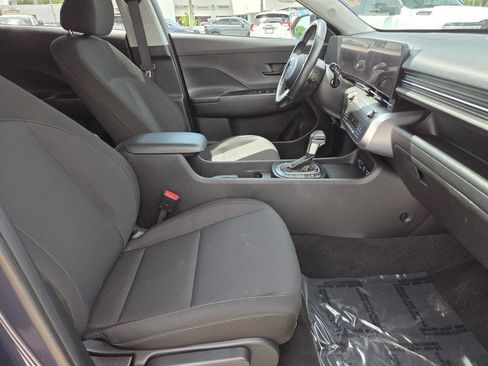 Used 2024 Hyundai Kona SEL AWD/4WD image 15