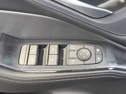 New 2026 Nissan Rogue SV image 17