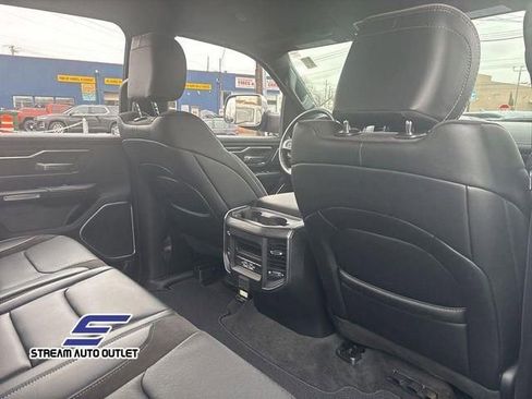 Used 2023 RAM 1500 Laramie image 16