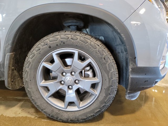 Used 2025 Honda Passport TrailSport image 15