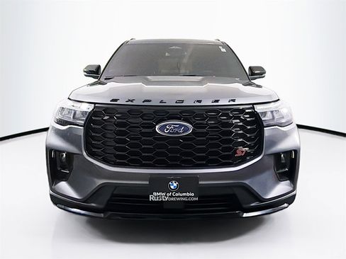 Used 2025 Ford Explorer ST w/ Sun And Sound Package image 2