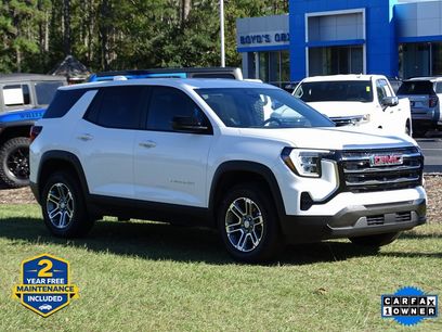 Used 2025 GMC Terrain Elevation