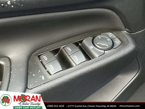 Used 2023 Chevrolet Equinox LT image 15