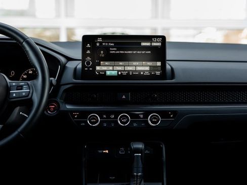 Used 2025 Honda CR-V Sport-L image 21