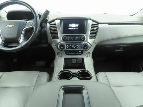 Used 2019 Chevrolet Tahoe LT image 13