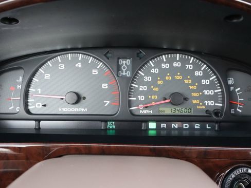Used 2002 Toyota 4Runner Limited AWD/4WD image 32